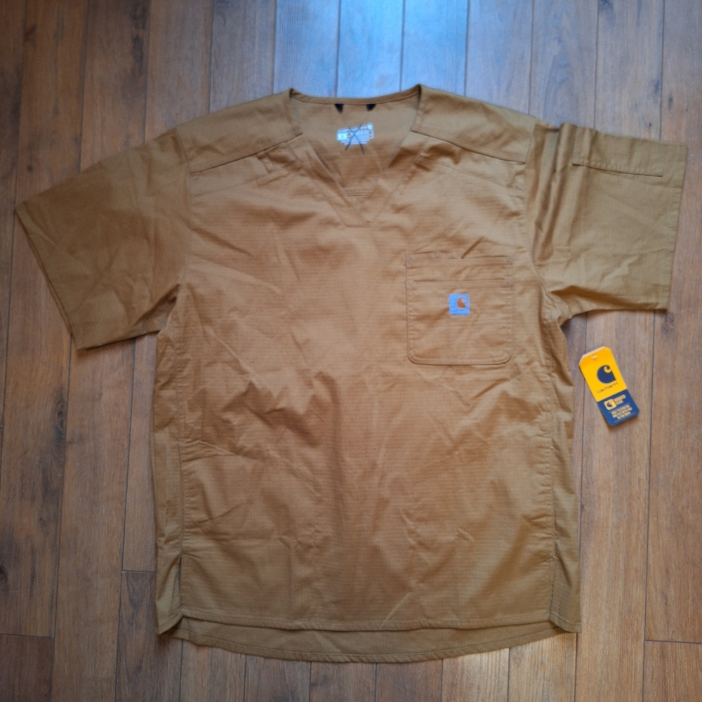 NWT! Carhartt Brown Short Sleeve Work Shirt / Scrub Top with Comfortable Fit